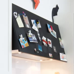 KLOCKE Magnetische Kreidetafel als Dunstabzugsverkleidung (1)