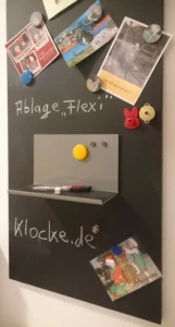KLOCKE magnetische kreidetafel mit ablage flexi