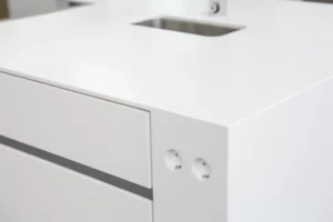 KLOCKE Aktivkueche Ausstellung Corianblock 2