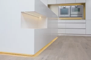 KLOCKE Aktivkueche in der Ausstellung Kochinsel Corian maßgefertigte Küche in Borken von Klocke