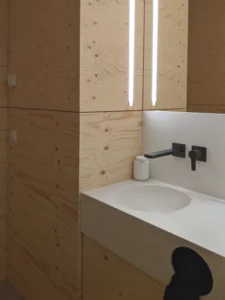 KLOCKE Badmoebel Corian Bausperrholz Architekturbuero (5)