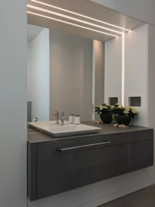 KLOCKE Badmoebel Glasabdeckung Aufsatzbecken Einwurf fuer Handttucher seitlich Ruhrgebiet