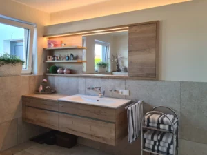 KLOCKE Badmoebel flacher Aufsatz Eiche rustikal Spiegelschrank