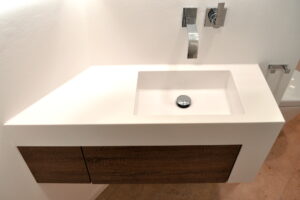 KLOCKE Waschtisch Corian mit Schraege
