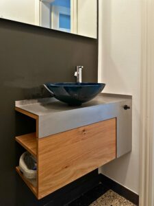 KLOCKE Waschtisch Edelstahl Glasaufsatzbecken Eiche Gaestebad